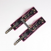 Черные кожаные оковы с розовой строчкой - Crazy Handmade - купить с доставкой в Дзержинске