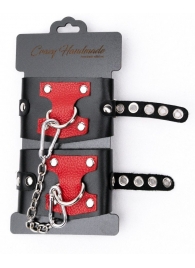 Черные наручники с красным декором и заклепками - Crazy Handmade - купить с доставкой в Дзержинске